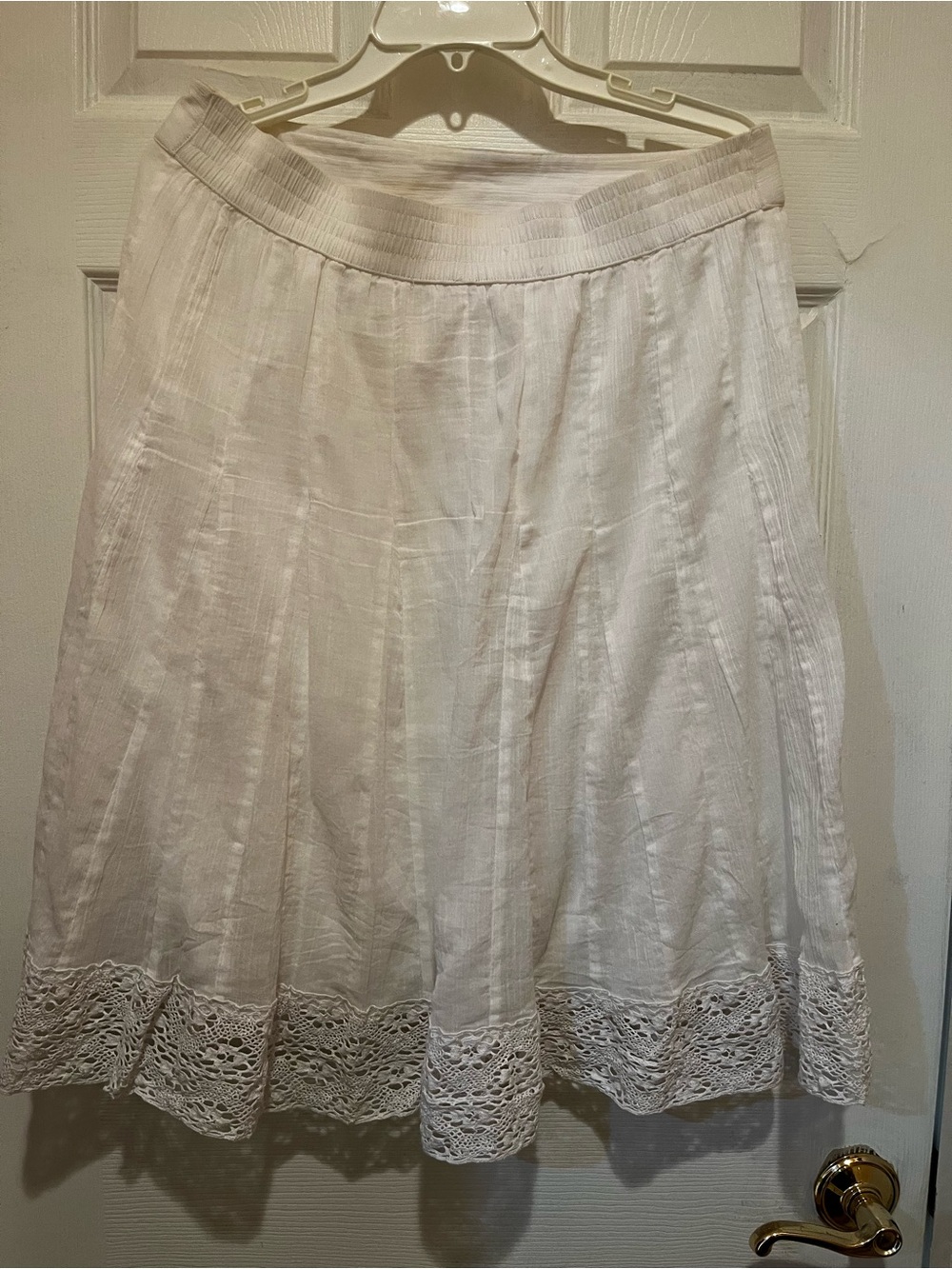 Studio West White A-Line Skirt with Crochet Hem